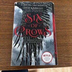 Six Of Crows by Leigh Bardugo Book